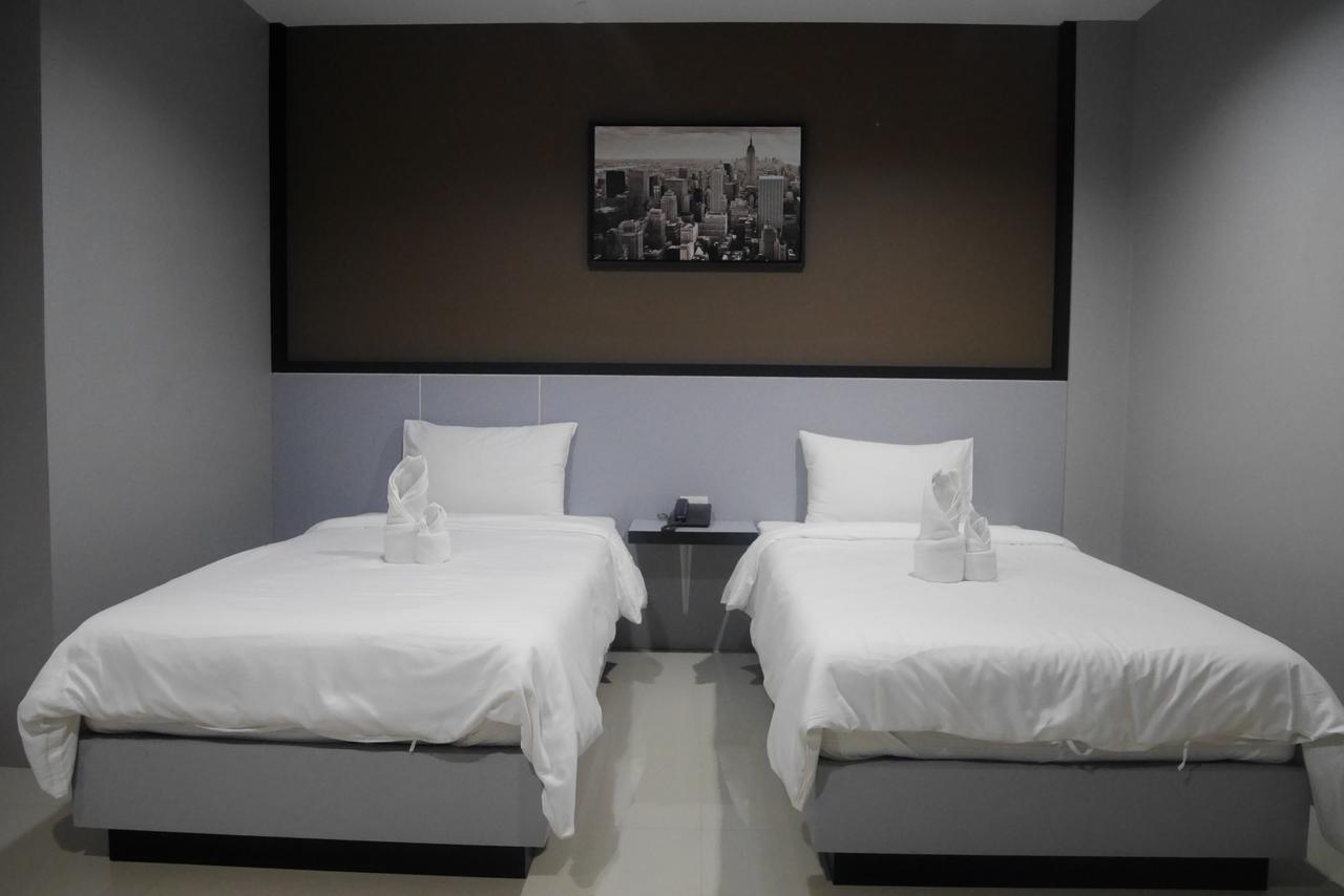 Avenue Residence Nakhon Si Thammarat Luaran gambar